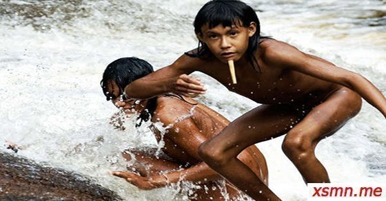 Mơ thấy không mặc quần áo