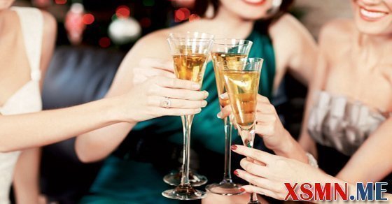 Giải mã ý nghĩa giấc mơ thấy ăn tiệc