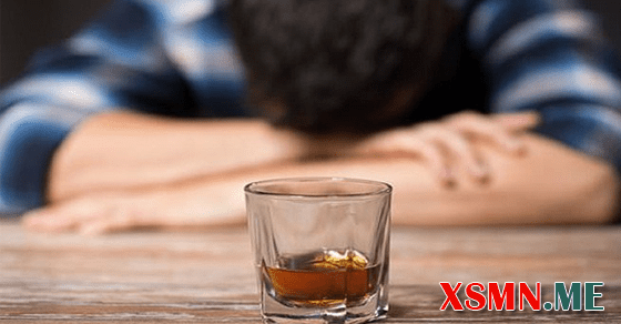Mơ uống rượu là điềm gì?